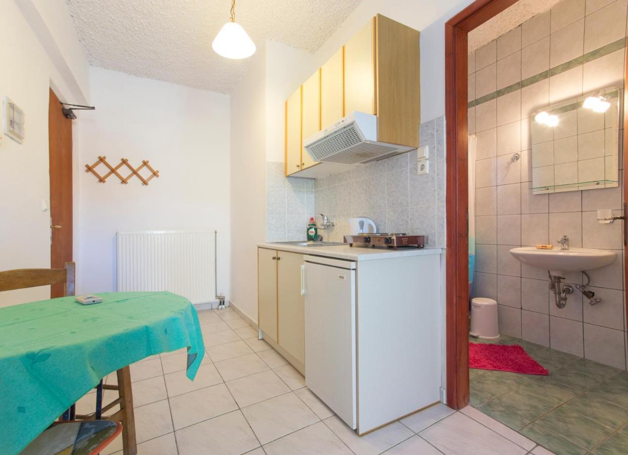 Antisamos Studios Сами Экстерьер фото
