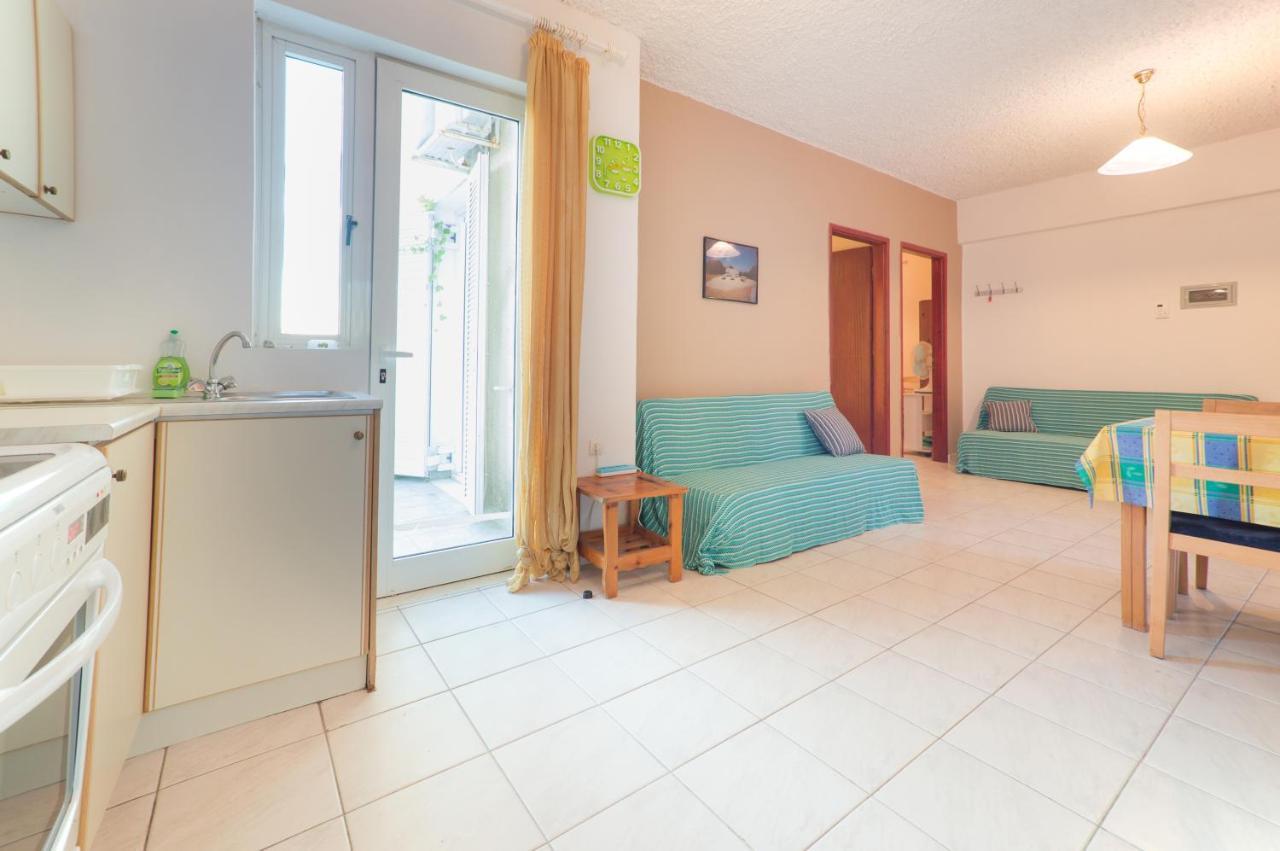 Antisamos Studios Сами Экстерьер фото